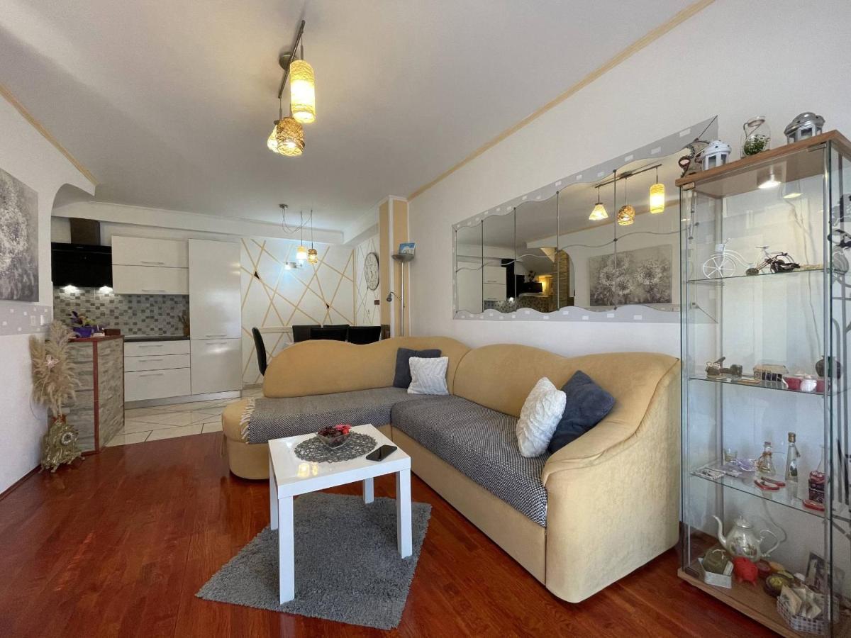 Apartment Malu Пула Экстерьер фото