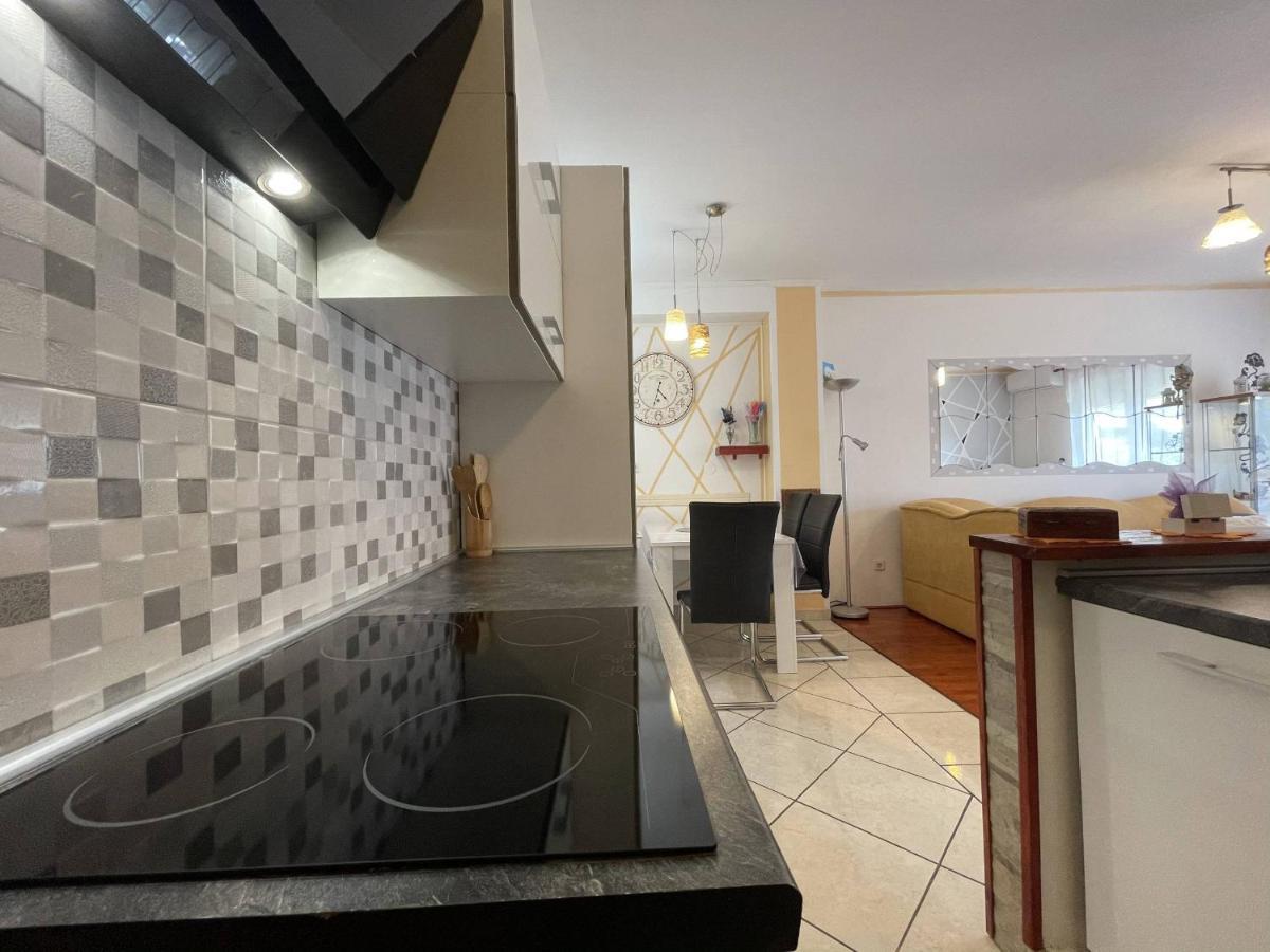 Apartment Malu Пула Экстерьер фото